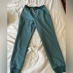 Hydrogreen figs Zamora jogger size medium